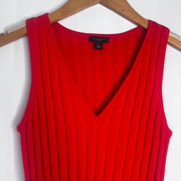 Ann Taylor Factory Red Sleeveless Vneck Ribbed Ruffled Hem Sweater Vest Sz Small - Picture 3 of 8